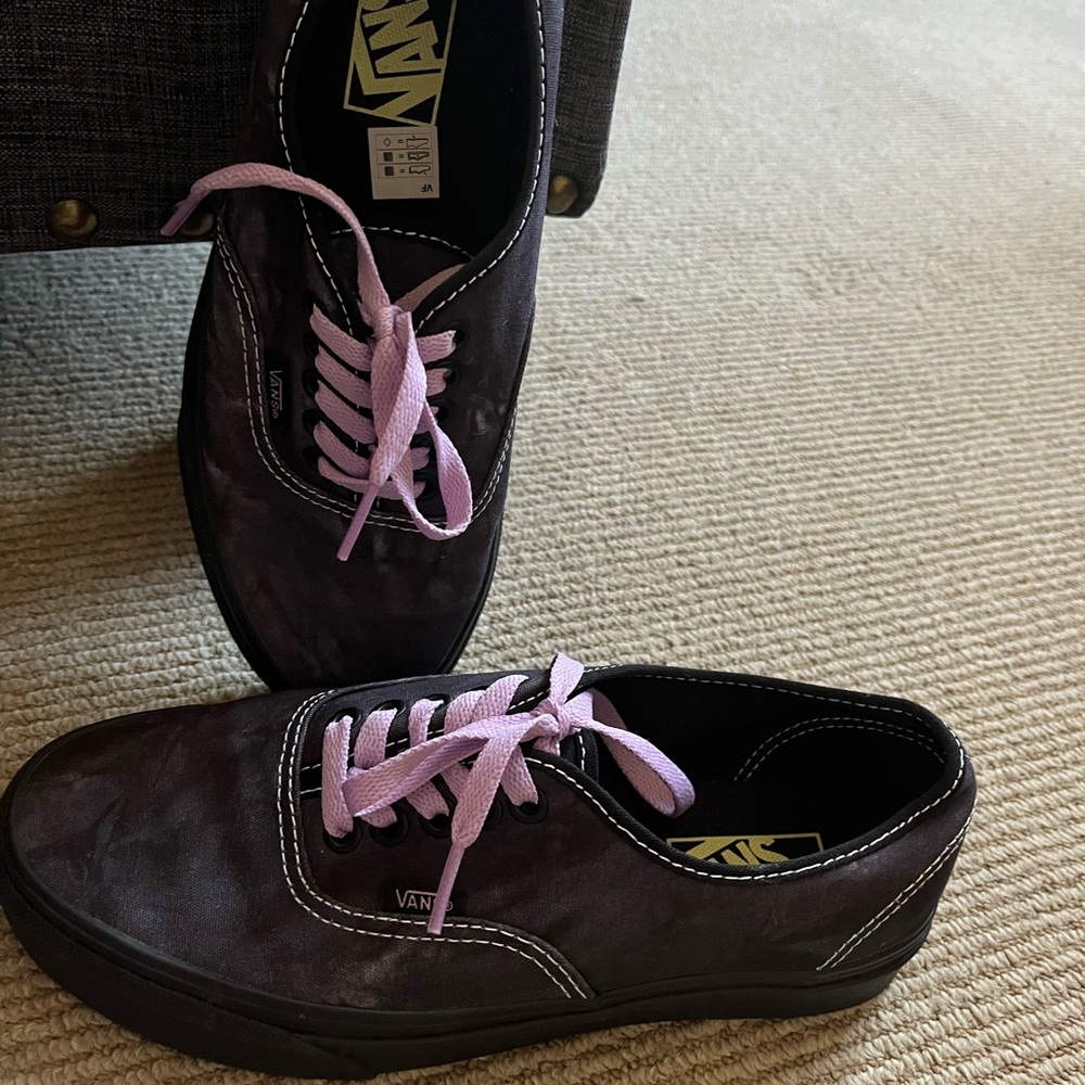 💜🦴 brand new VaNs shoes 🦴💜